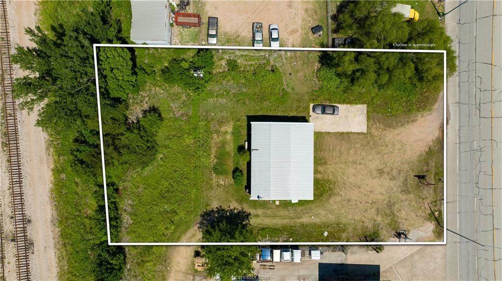 735 Austin Street - Photo 1