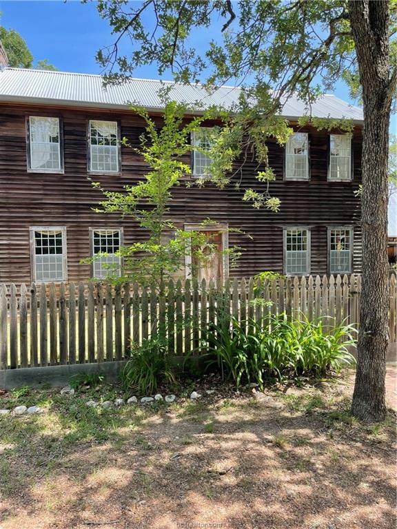 5559 Blue Ridge Drive - Photo 1