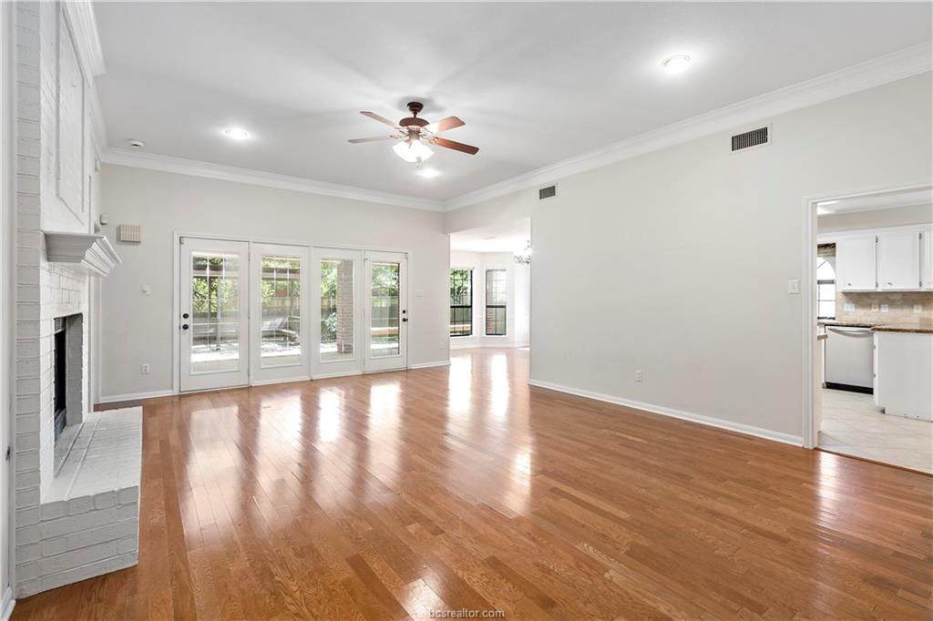 4608 Valleybrook - Photo 1