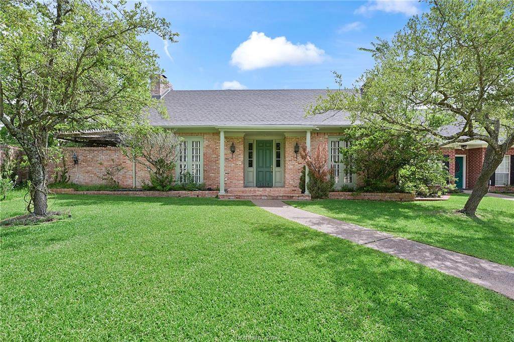 1316 Lyndhurst Drive - Photo 1