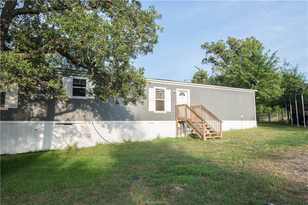 101 Pin Oak Circle - Photo 1