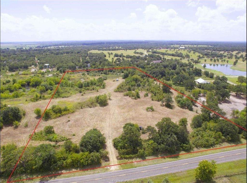 10040 Farm Road 1361 - Photo 1