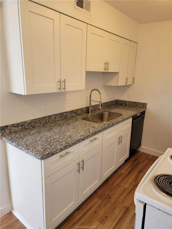 2803 Cypress Bend - Photo 1