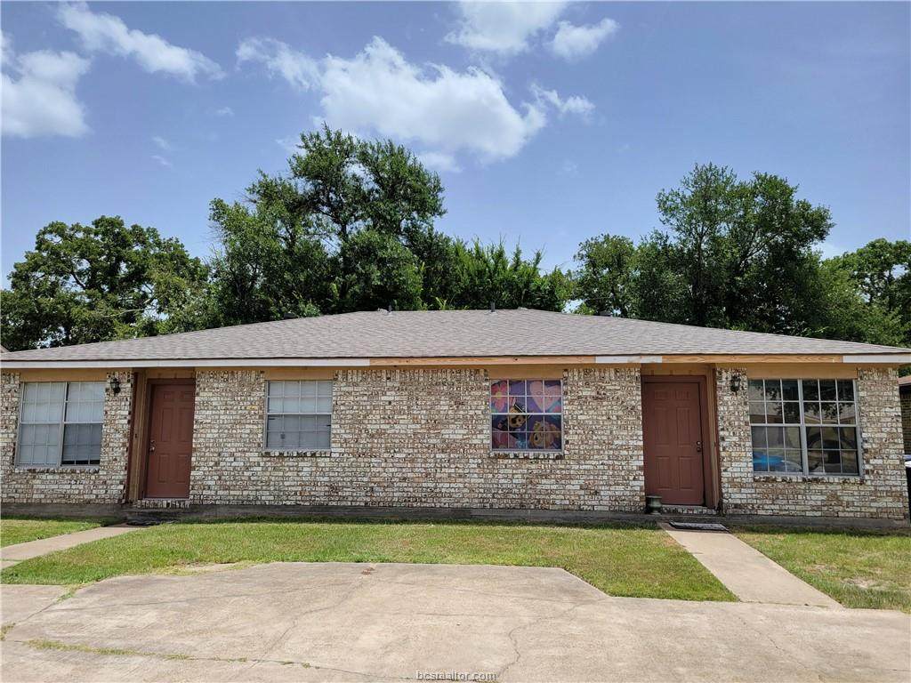 820/822 San Saba Drive - Photo 1
