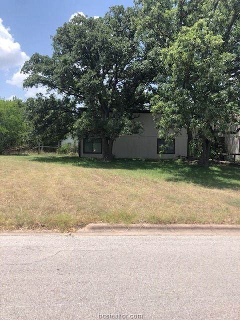 701 Thomas Street - Photo 1
