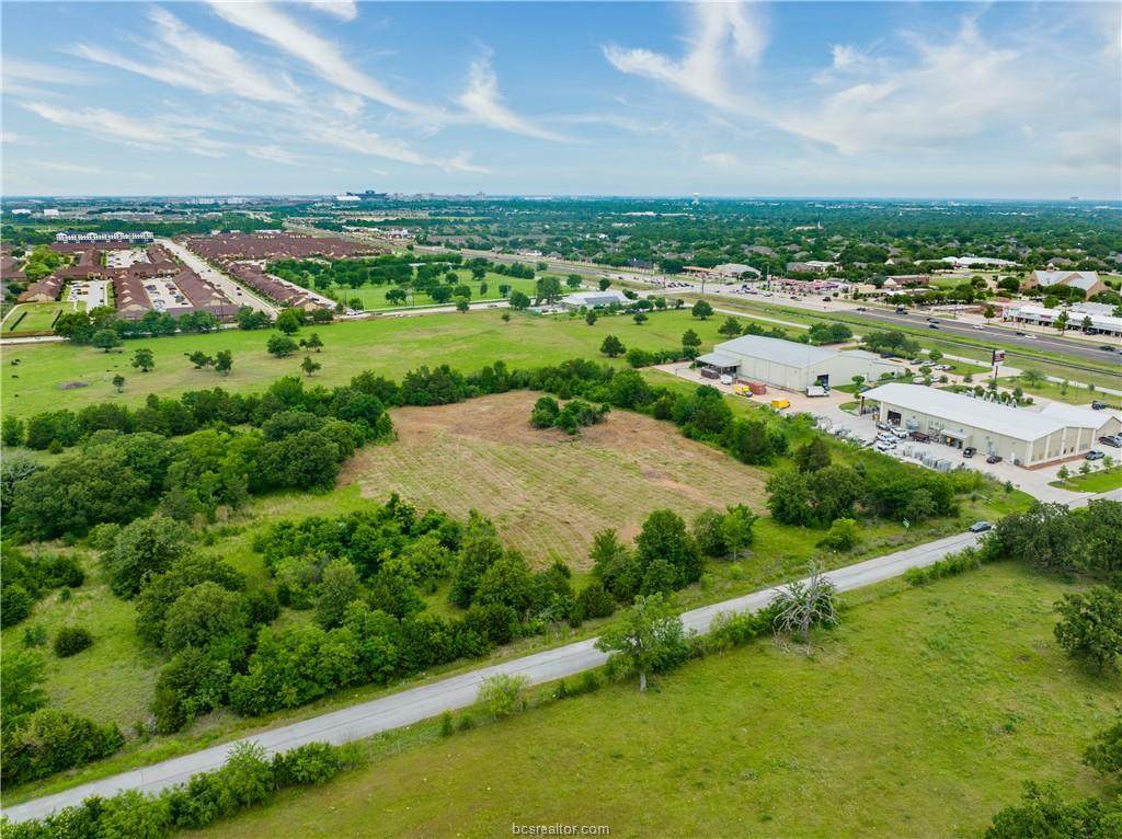 2900 N Graham Road - Photo 1