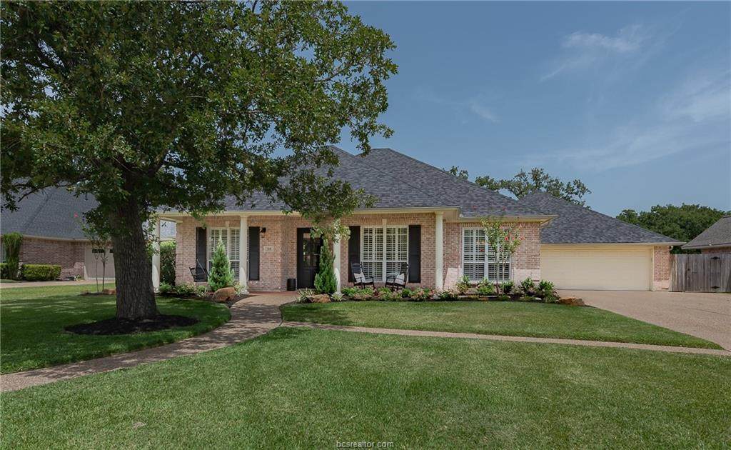 705 Royal Adelade Drive - Photo 1