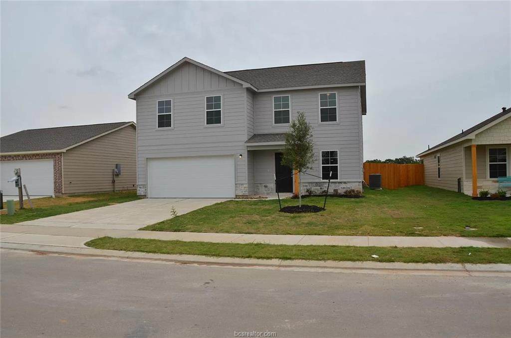 5528 Fox Bluff Drive - Photo 1