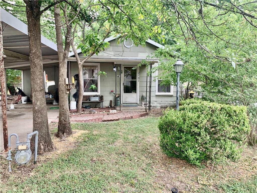 2707 Cliff Street - Photo 1