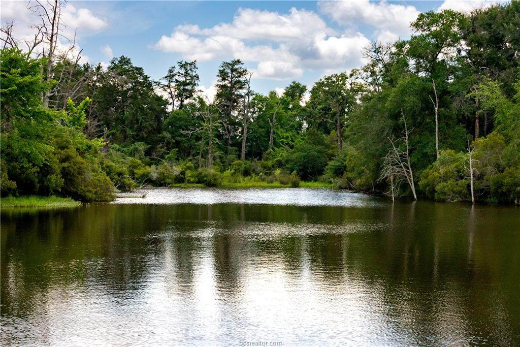 10093 Private Road 2001 - Photo 1