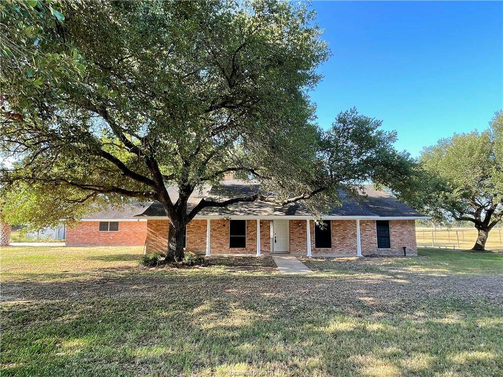14962 Fm 3090 Road - Photo 1