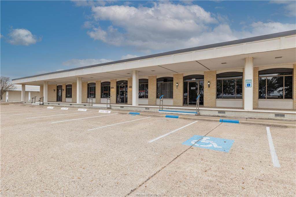 2705 Osler Boulevard - Photo 1