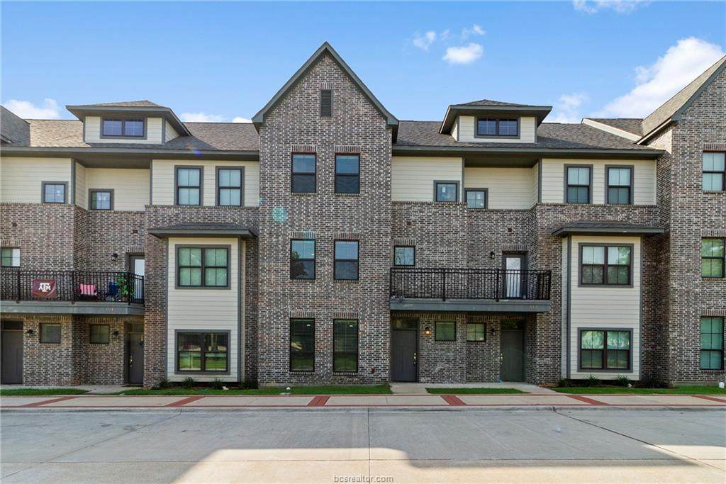 608 Clay Street - Photo 1
