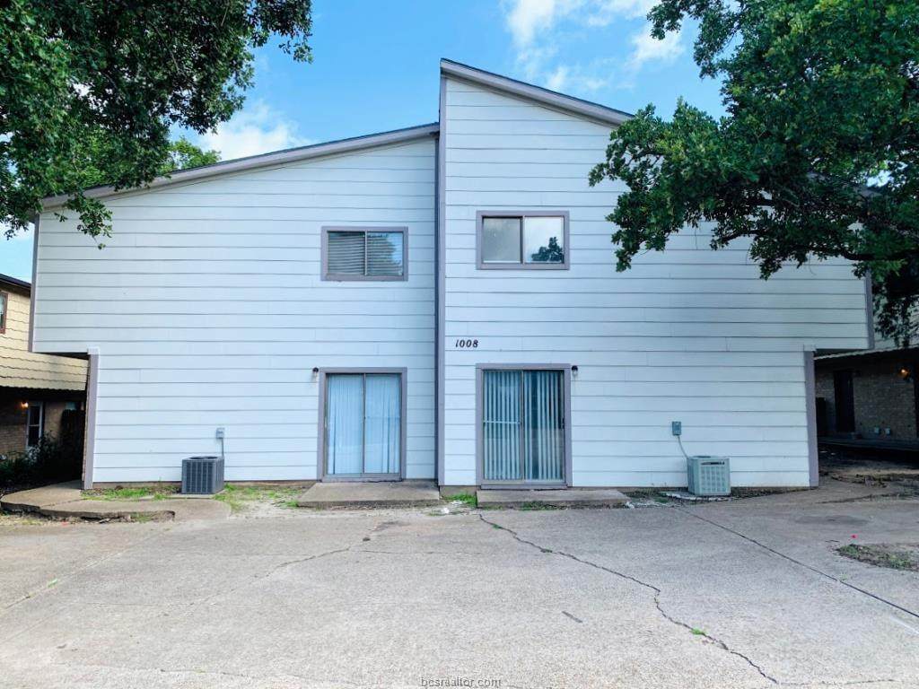1008 Verde Drive - Photo 1