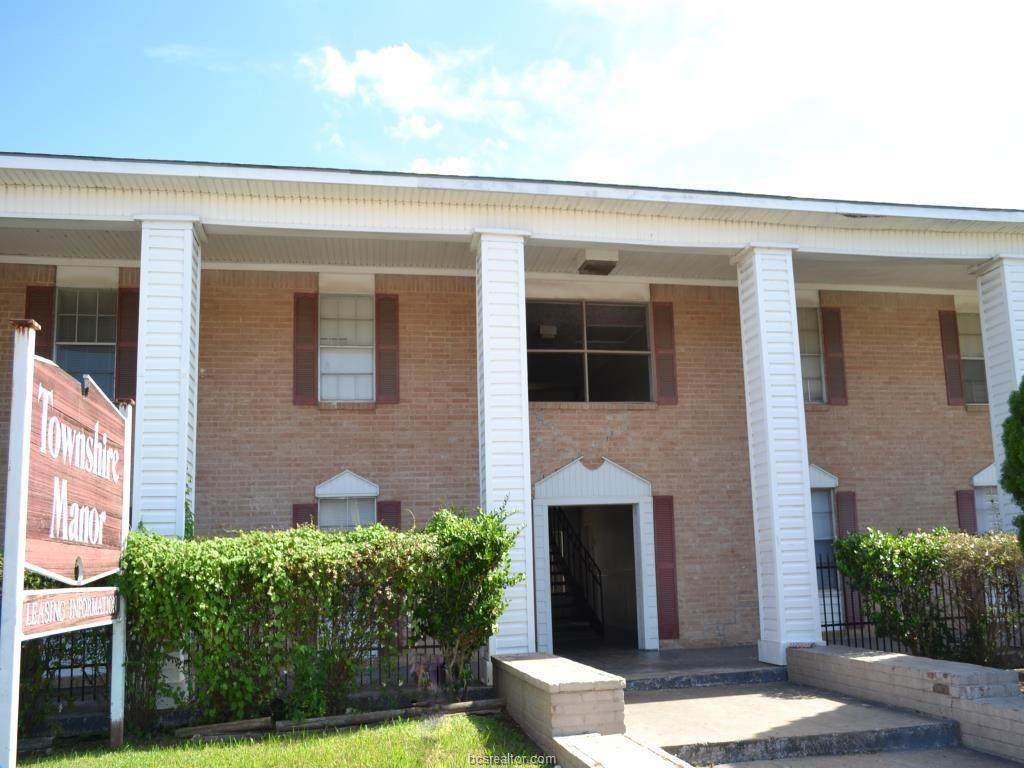 401 Lake Street - Photo 1