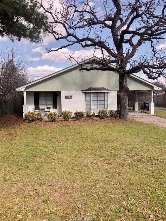 3213 Heatherwood Drive - Photo 1