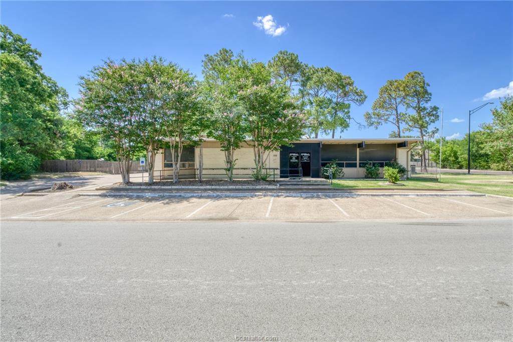 100 Brookside Drive - Photo 1