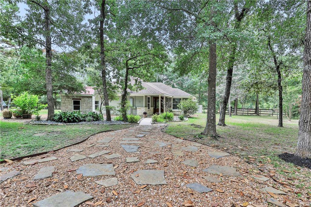 16831 Cedar Road - Photo 1