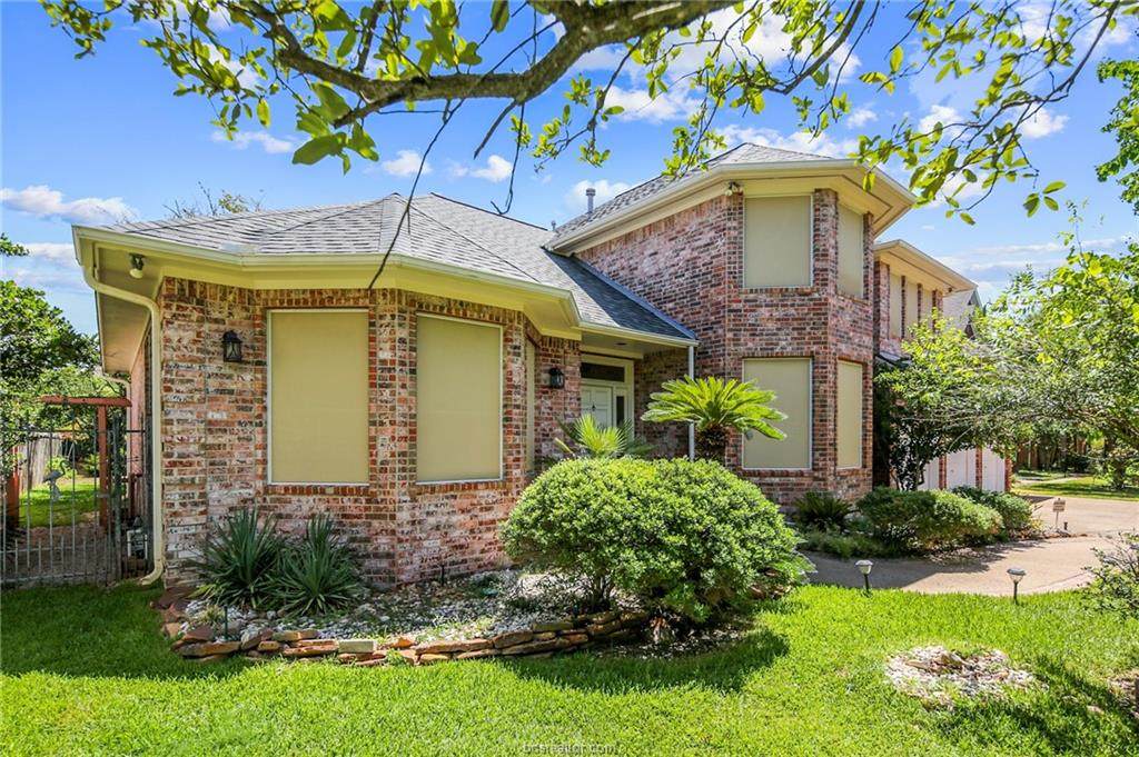 8403 Spring Creek - Photo 1