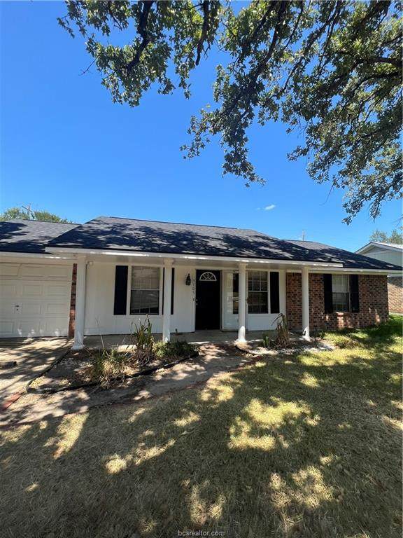 3105 Heatherwood Drive - Photo 1