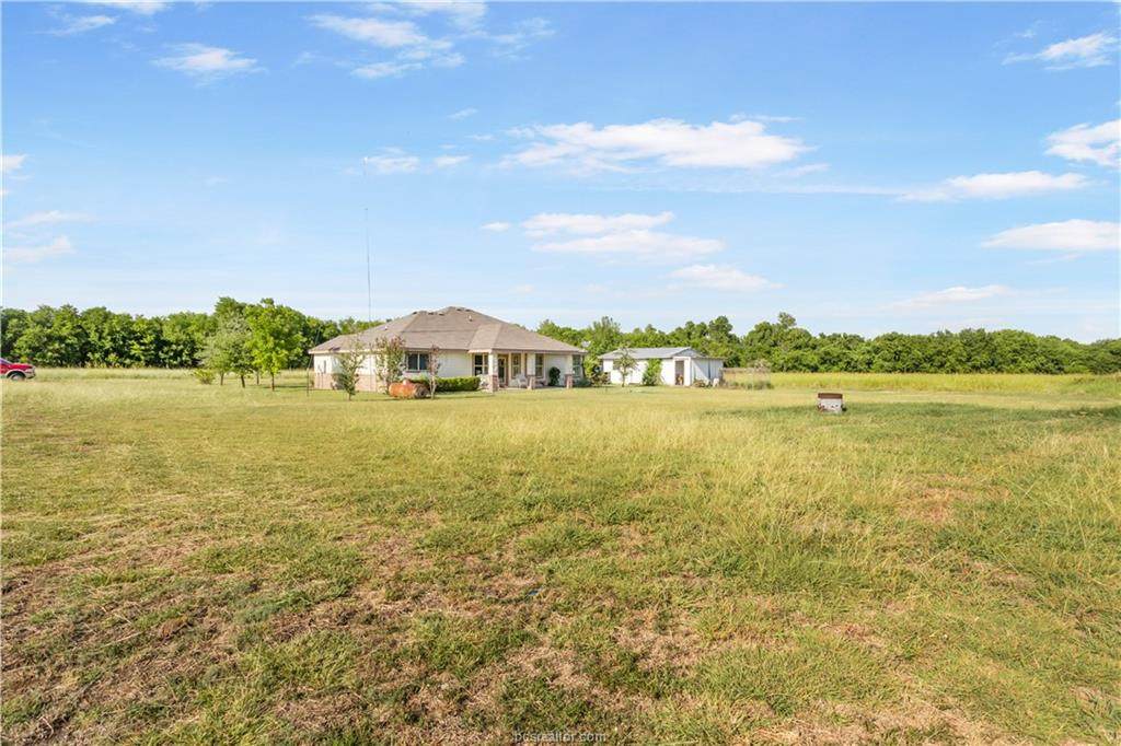 4985 Acres Road - Photo 1
