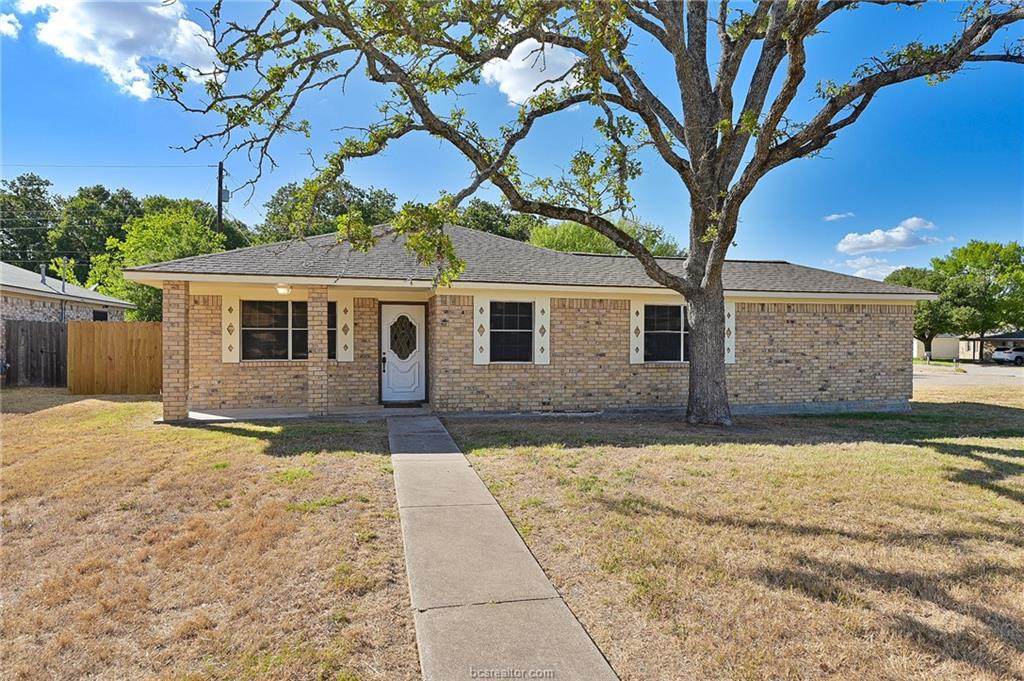 2713 Allen Forest Drive - Photo 1