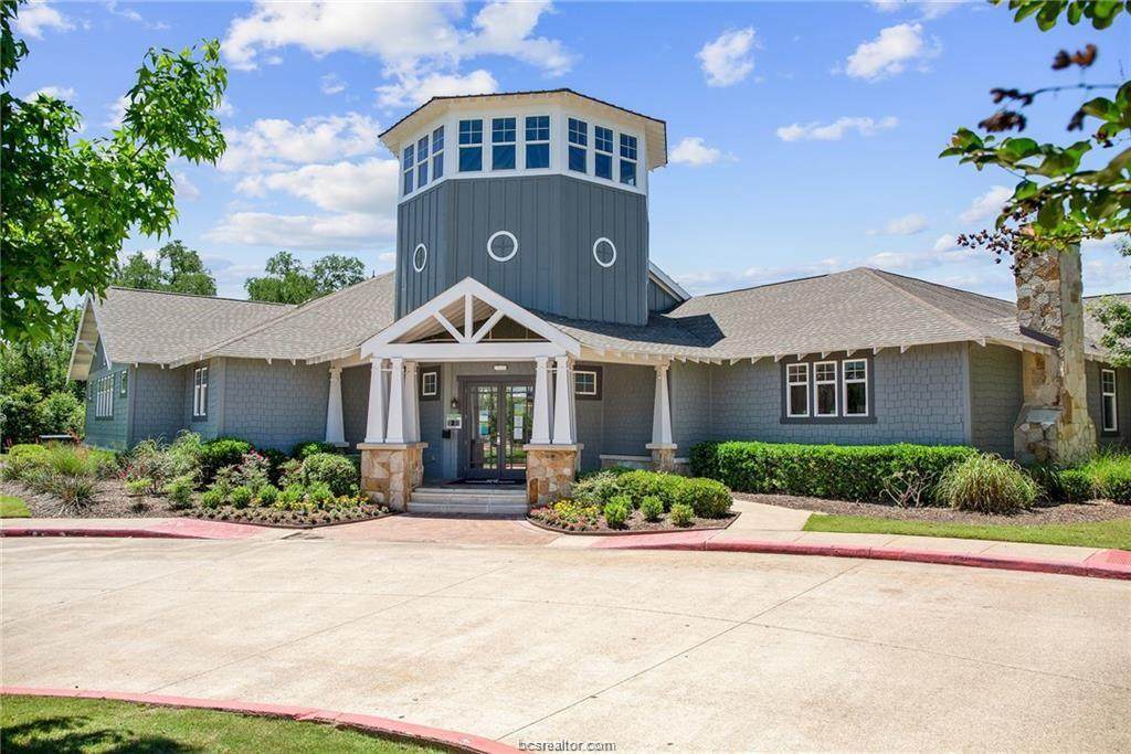 1725 Harvey Mitchell Parkway - Photo 1