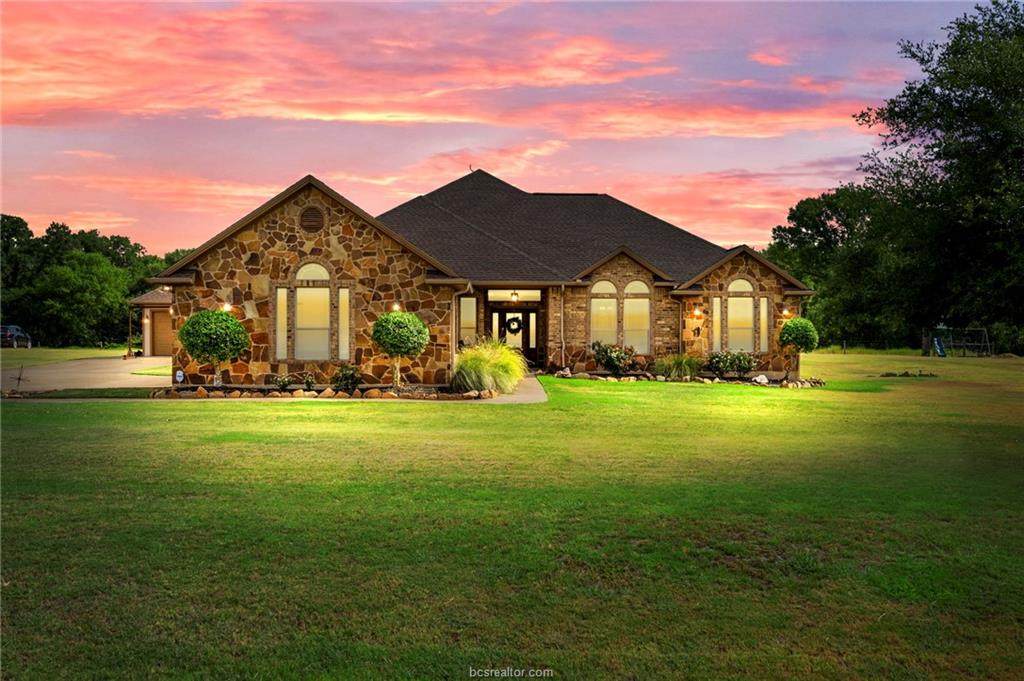 4911 Blazing Trail - Photo 1