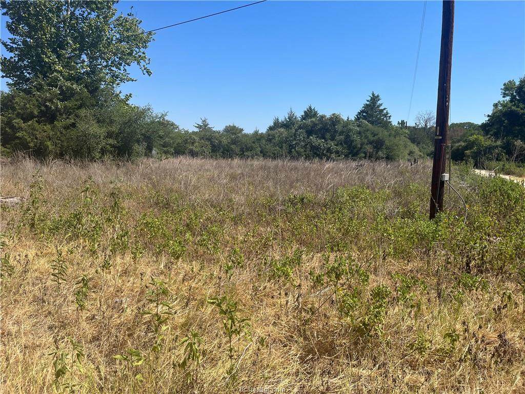 435 Fir Dr - Photo 1