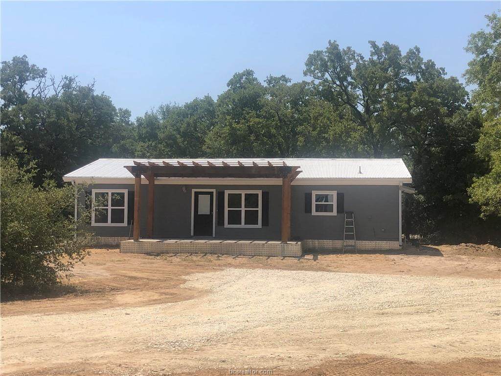 5416 Raymond Stotzer Parkway - Photo 1