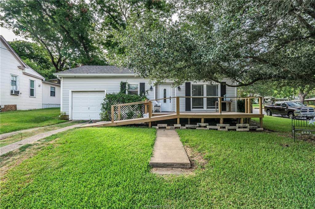 407 Fawn Street - Photo 1