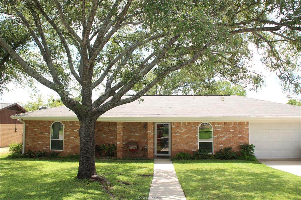 3508 Oak Ridge Drive - Photo 1