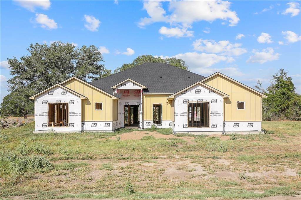 5401 Legend Oaks Court - Photo 1