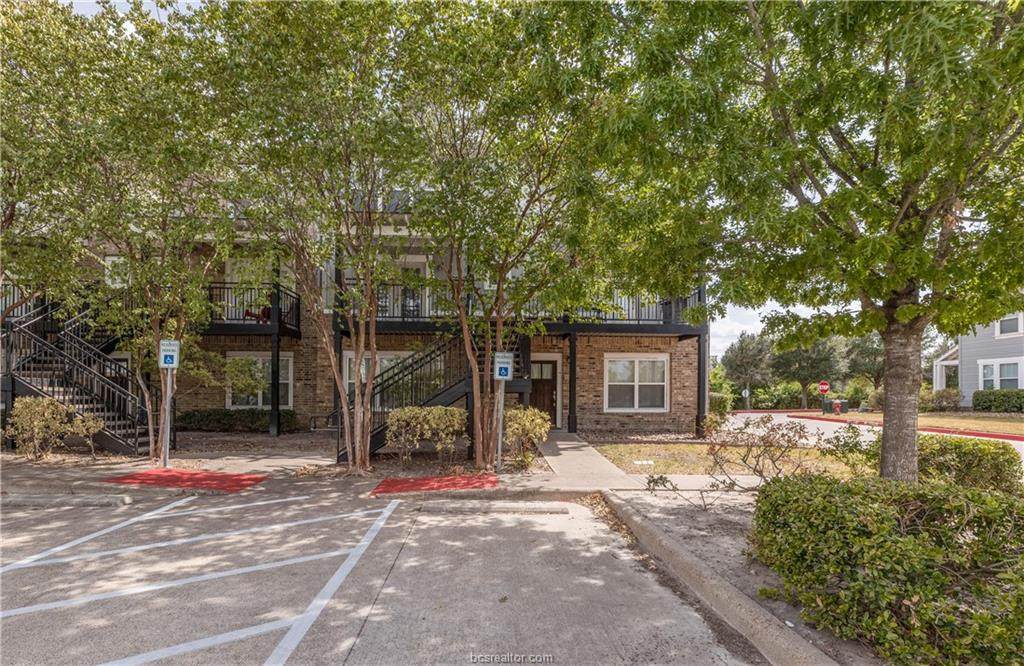 1725 Harvey Mitchell Parkway - Photo 1