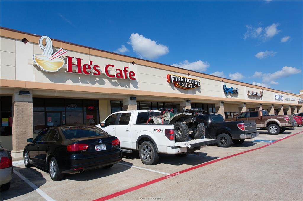 1505 Texas Avenue South - Photo 1