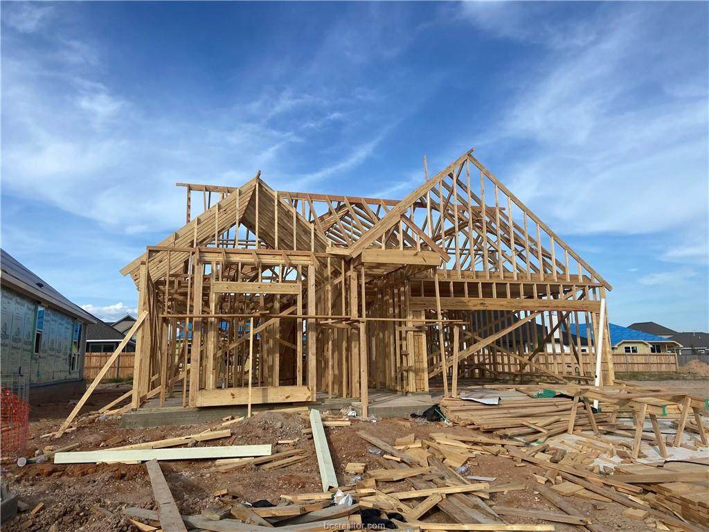 6221 Wilkesboro Drive - Photo 1
