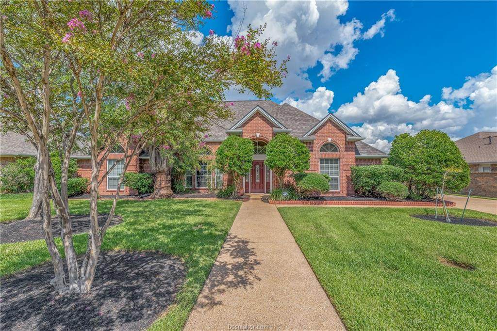 703 Willow Loop Loop - Photo 1