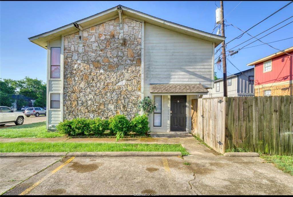 2406 Toro Lane - Photo 1