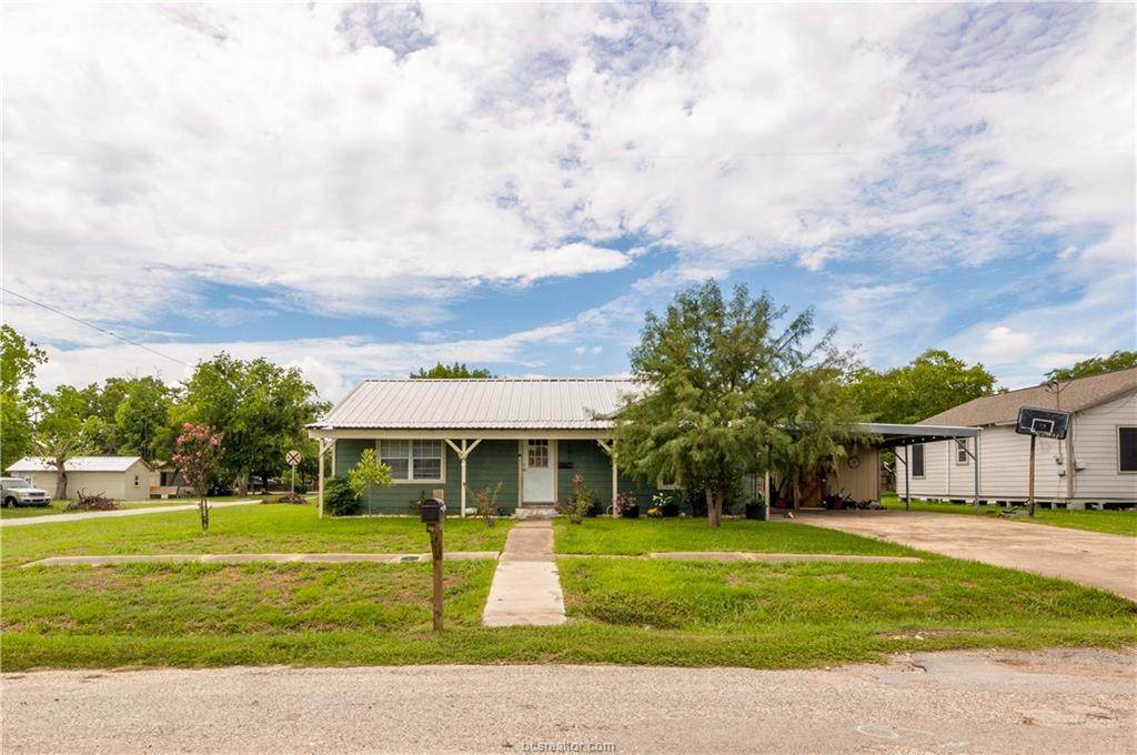 503 Duke Street - Photo 1