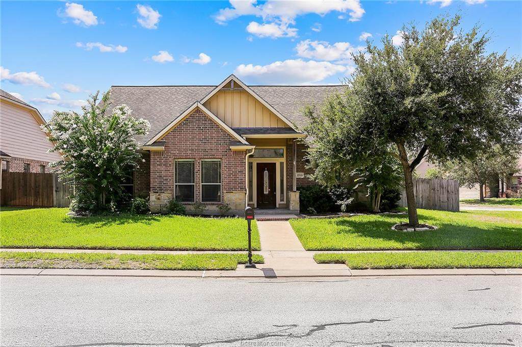 3910 Lienz Lane - Photo 1