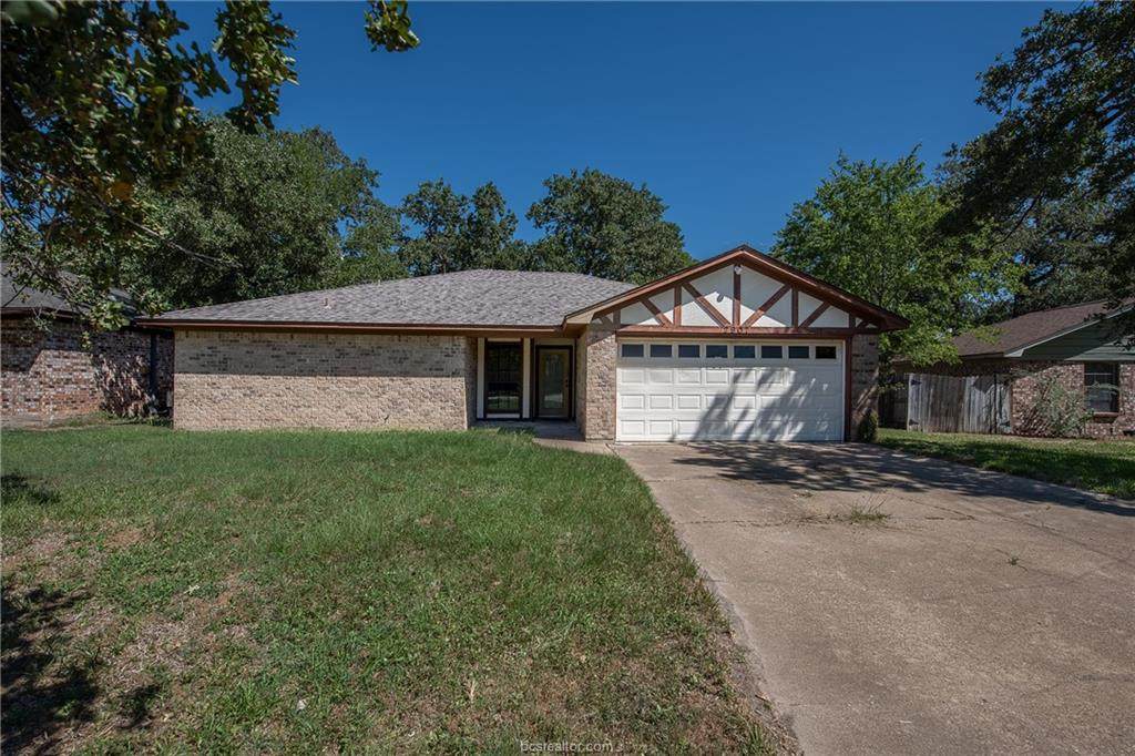 2907 Forestwood Drive - Photo 1