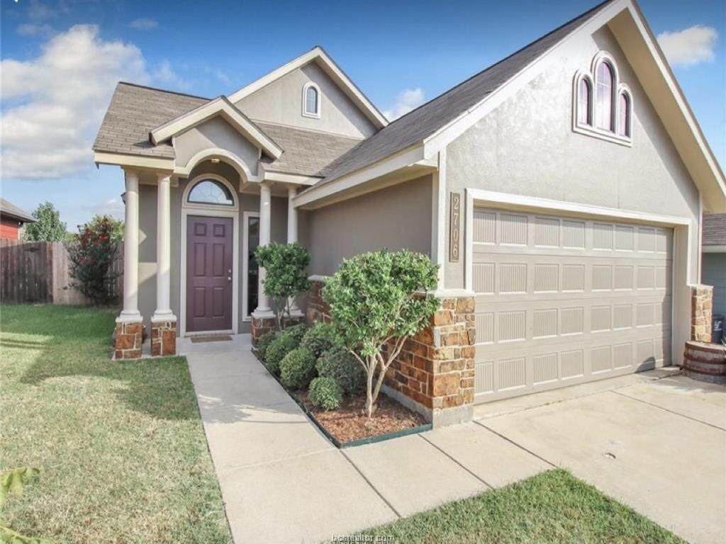 2706 Silver Oak Drive - Photo 1
