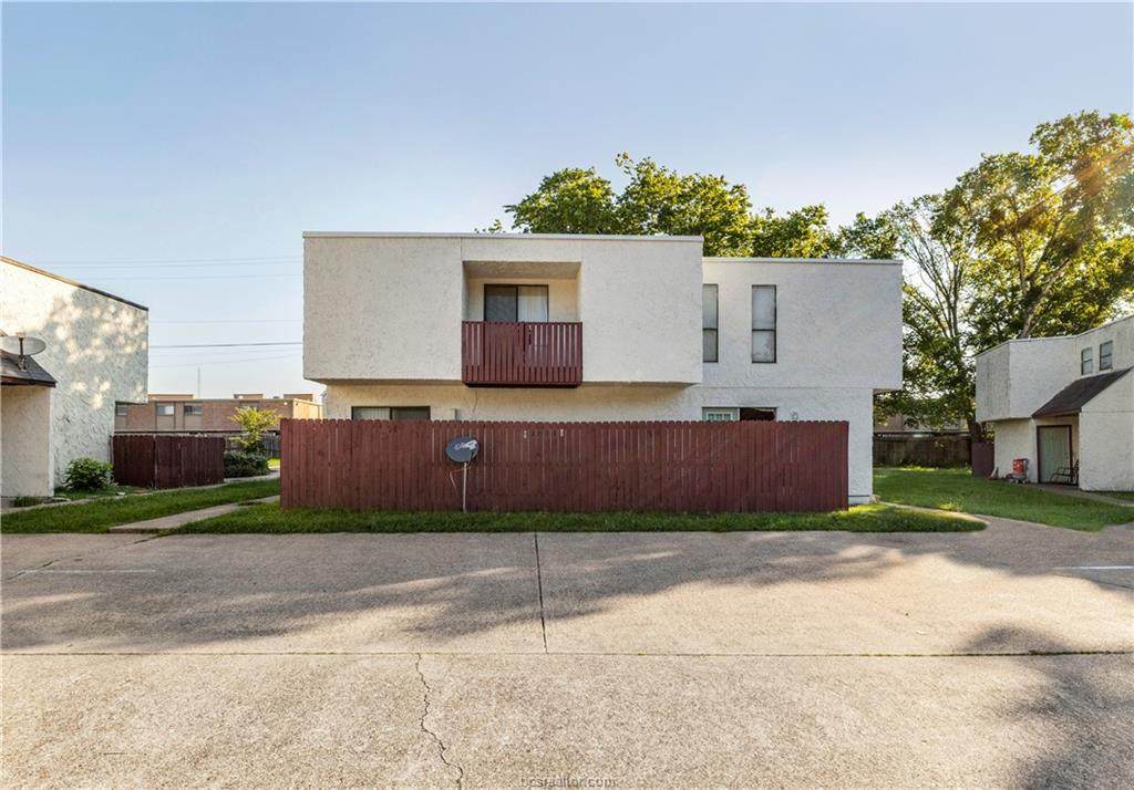 1811 Potomac Place - Photo 1