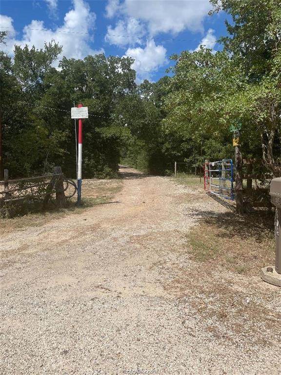 604 Hilton Road - Photo 1