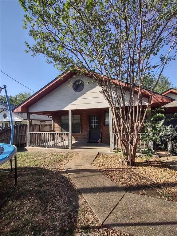1112 Detroit Street - Photo 1