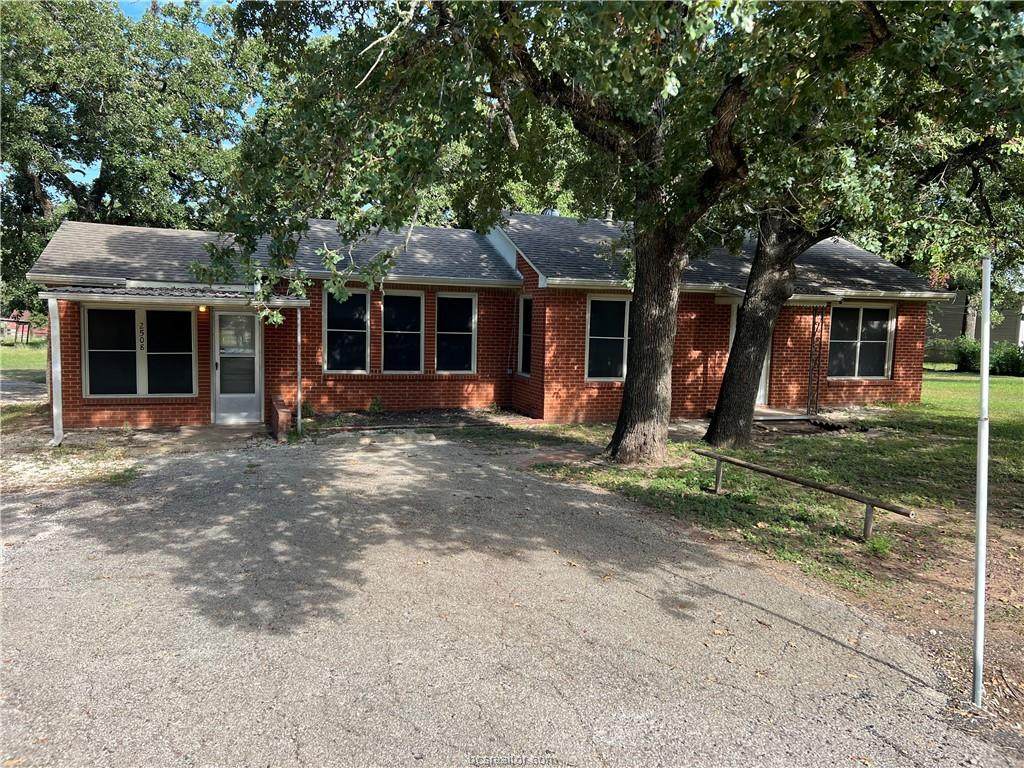 2508 Stevens Dr - Photo 1
