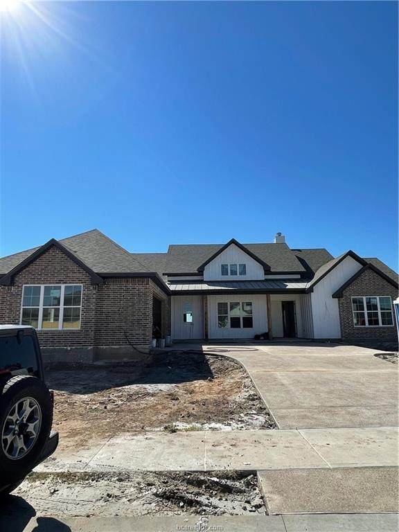 4902 Crystal Ridge Court - Photo 1