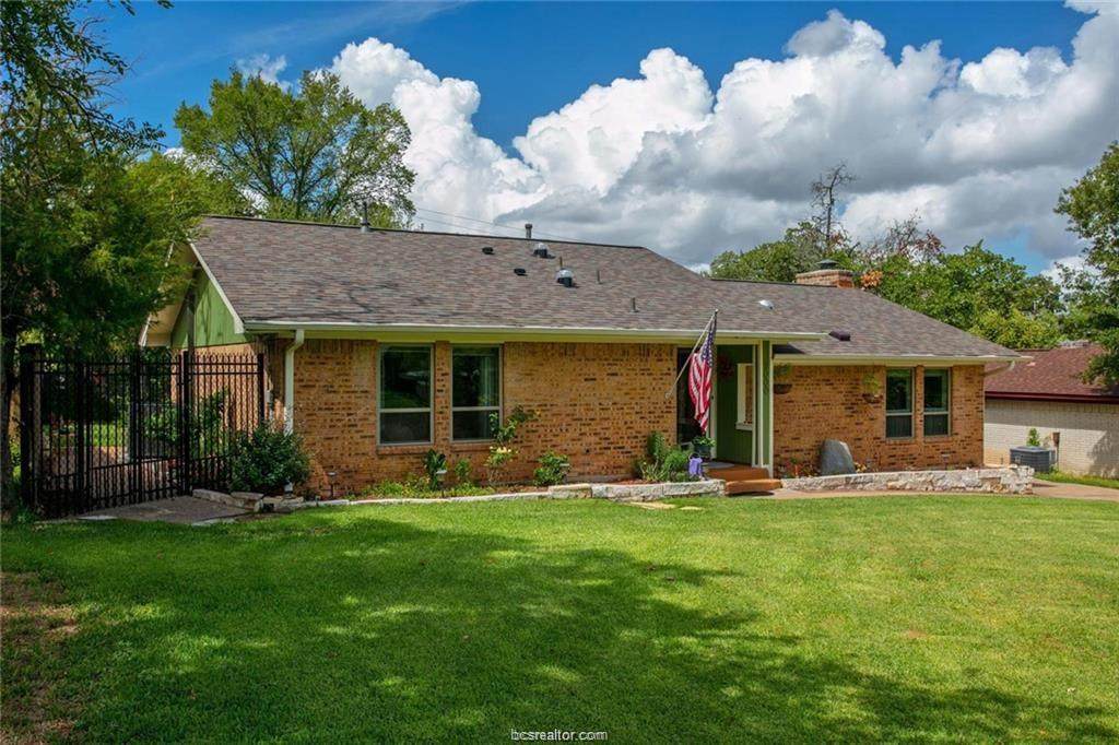 3000 Westwood Main Drive - Photo 1
