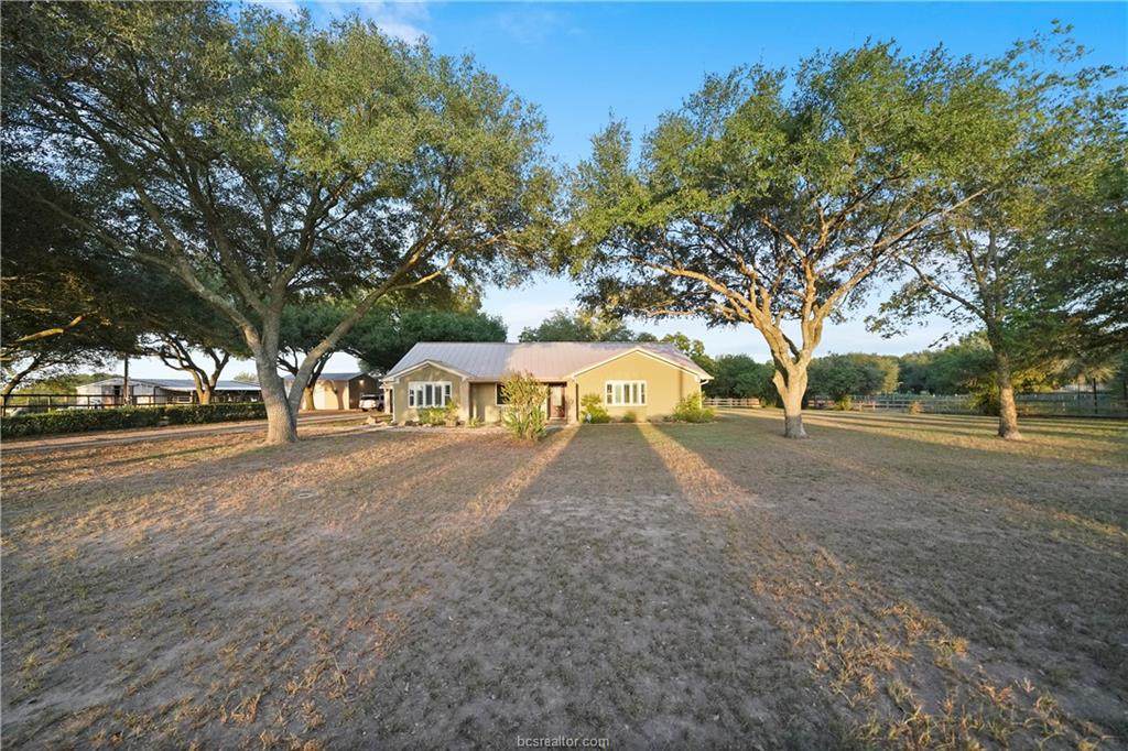 31702 Bruner Road - Photo 1
