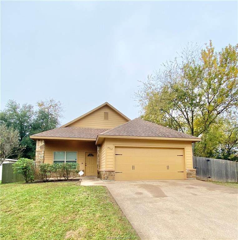 2312 Truman Street - Photo 1